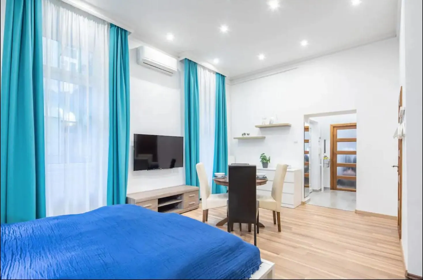 Downtown Edge Harmony Apartment Budapest Hungary