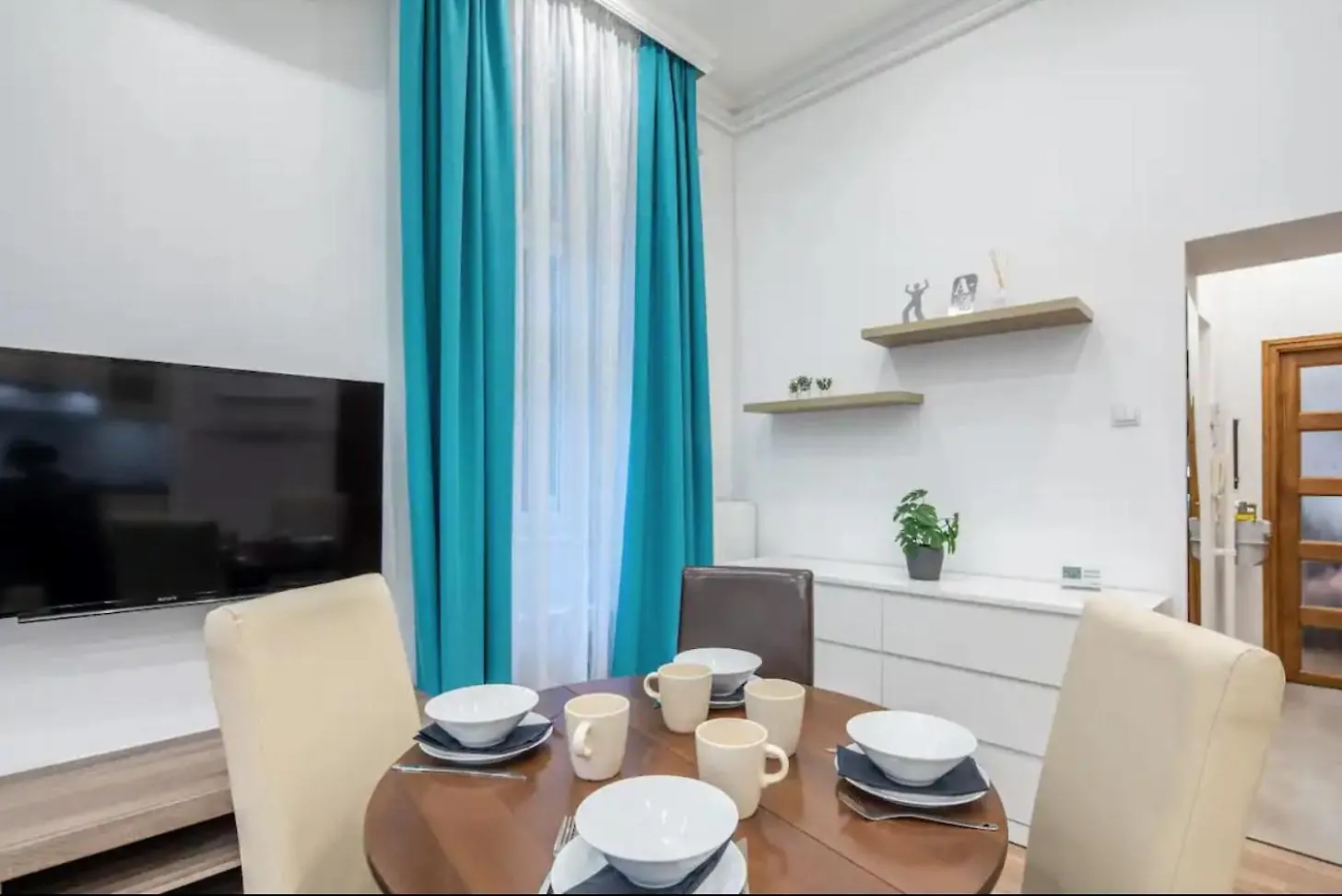 Downtown Edge Harmony Apartment Budapest Hungary